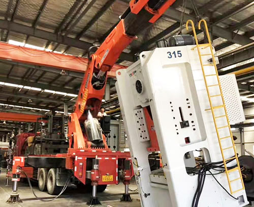 锦江提升工作效率，选择优质折臂吊租赁服务