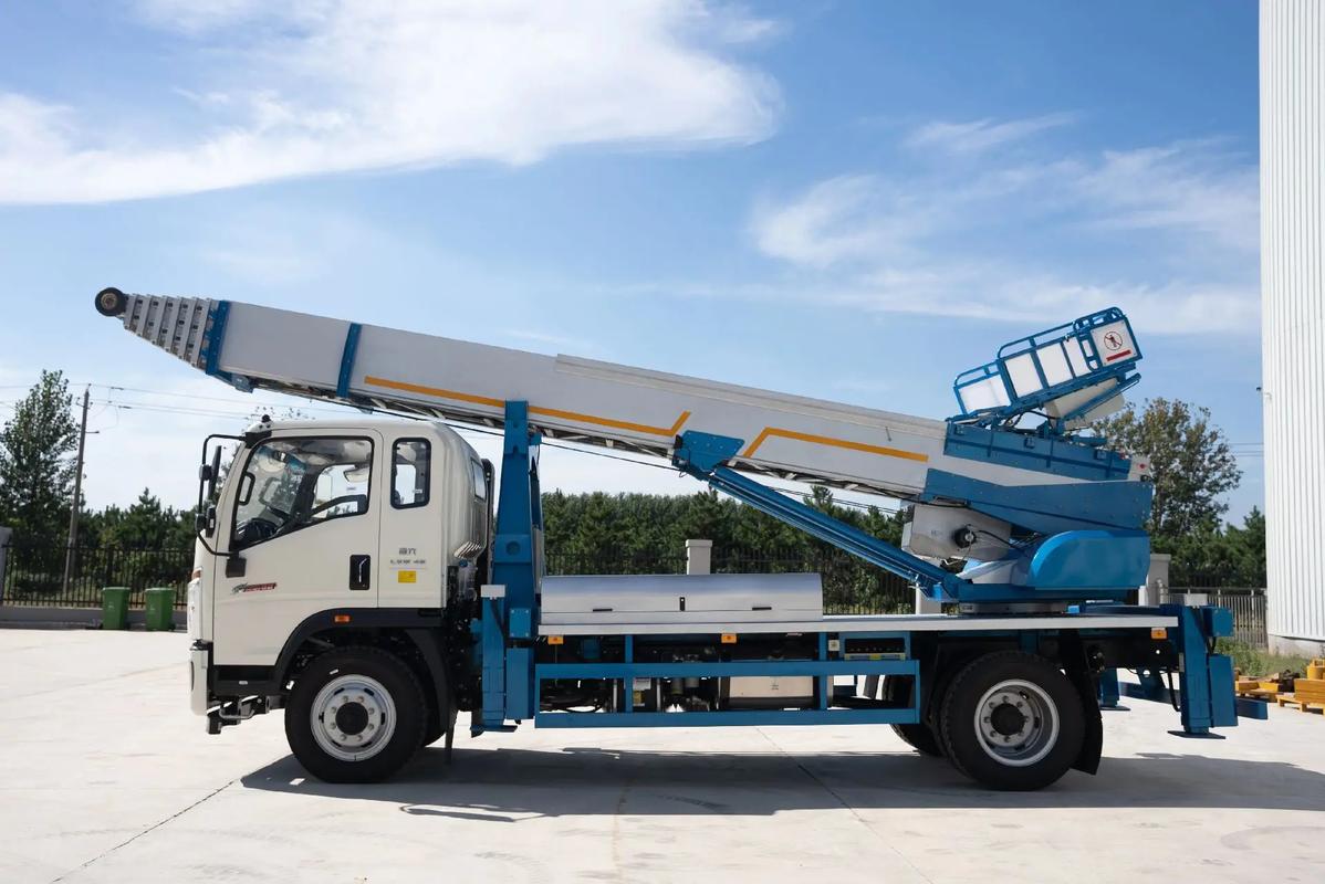 锦江云梯上料车租赁费用