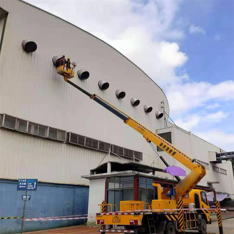 锦江高空作业车出租服务：专业广告牌安装解决方案