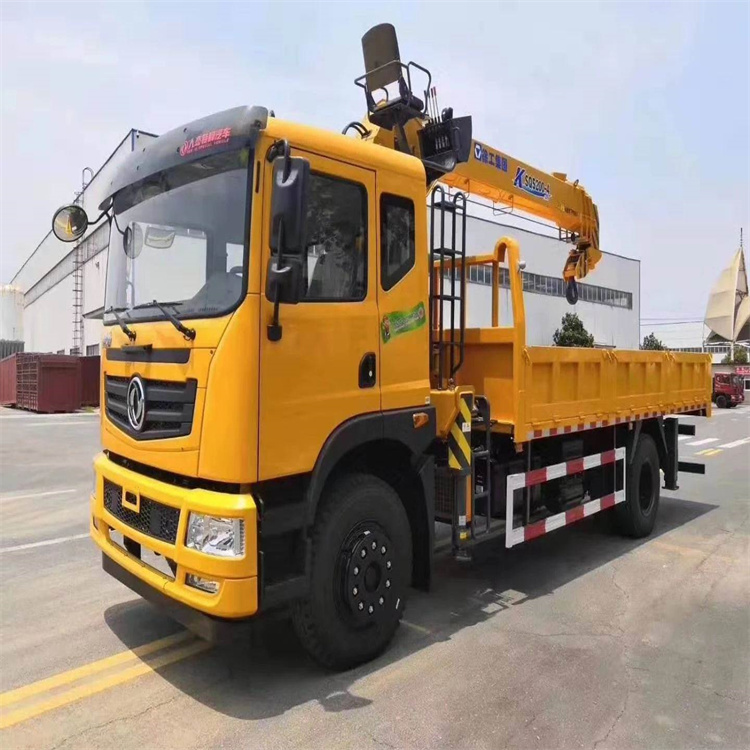 锦江附近找一辆随车吊出租